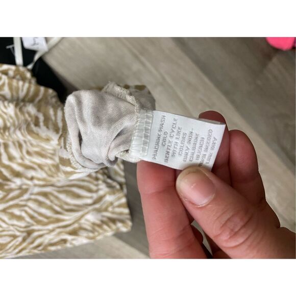 Charter Club & Sag Harbor Sleeveless Blouse Lot of 2, Size XL - Picture 8 of 11